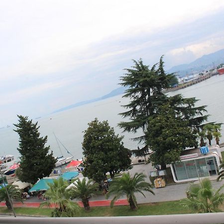 Boutique Hotel 32 Batumi Exterior photo