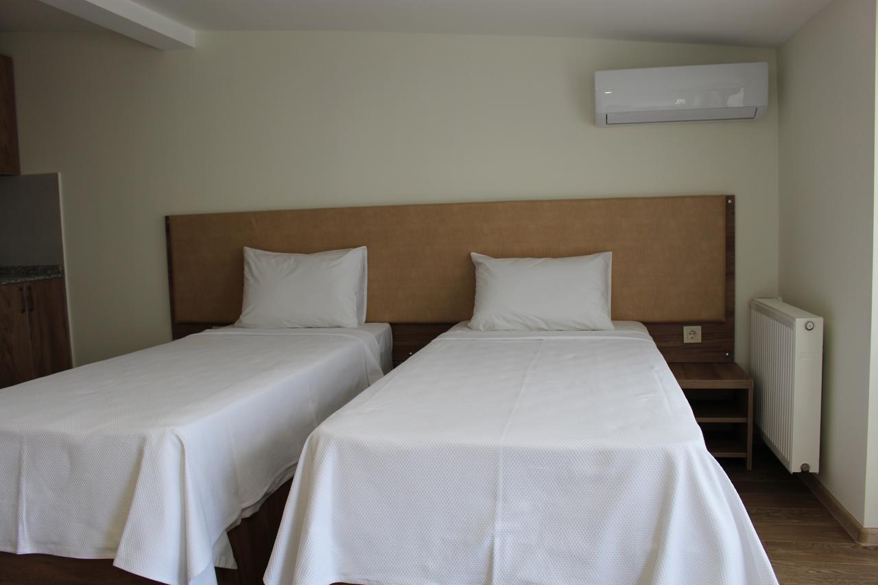 Boutique Hotel 32 Batumi Exterior photo